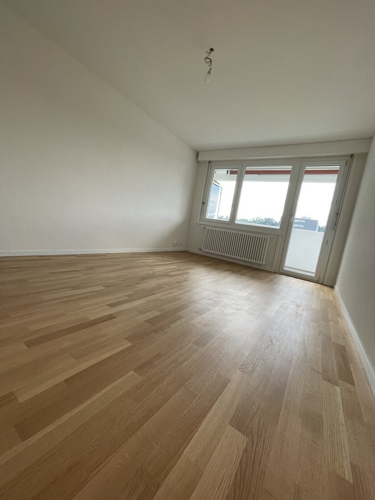 2 rooms apartment, photo 3 of 6