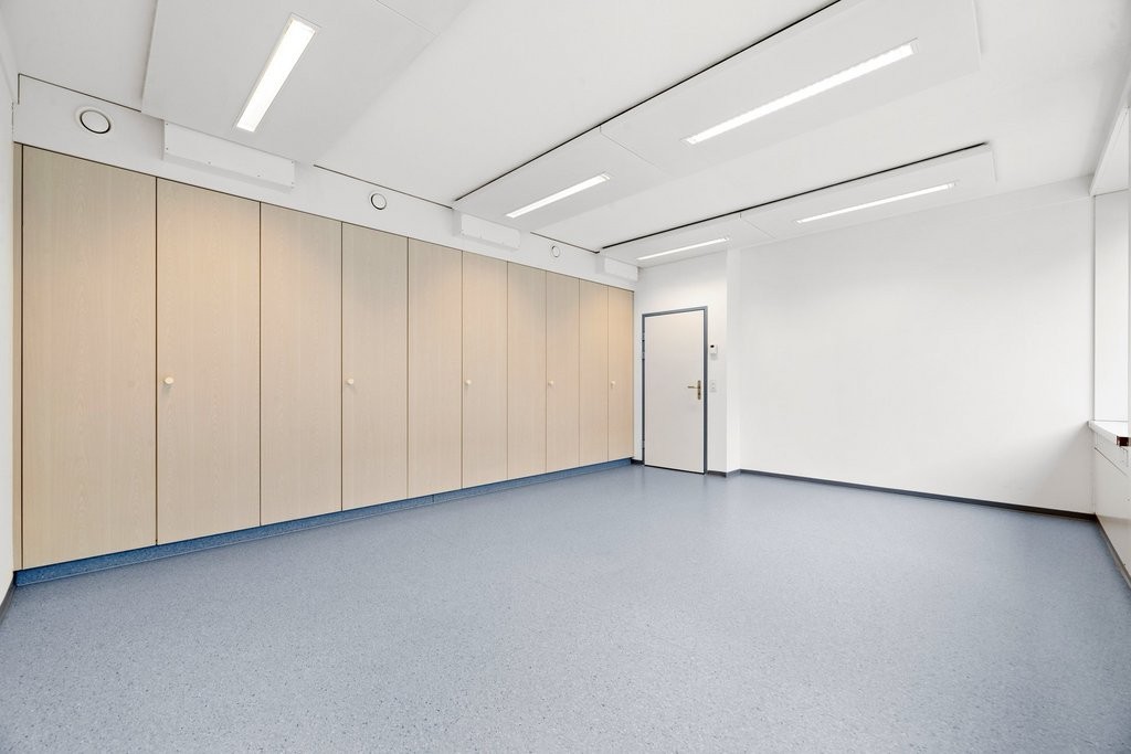 103m² office, photo 5 of 10