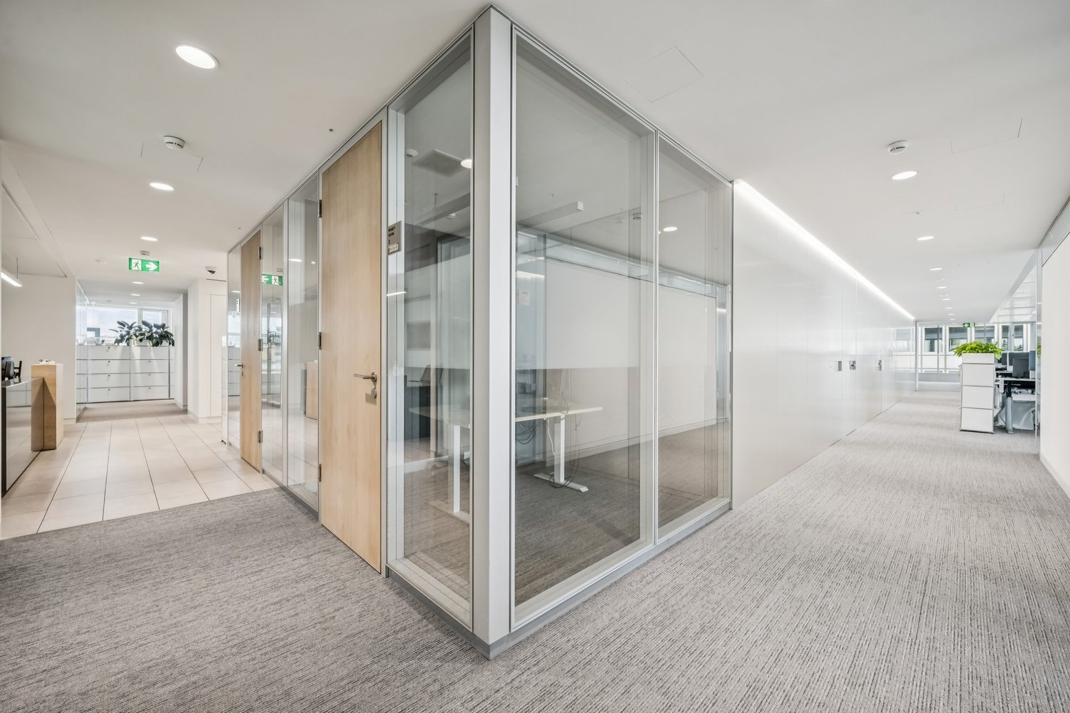 810m² office, photo 5 of 10