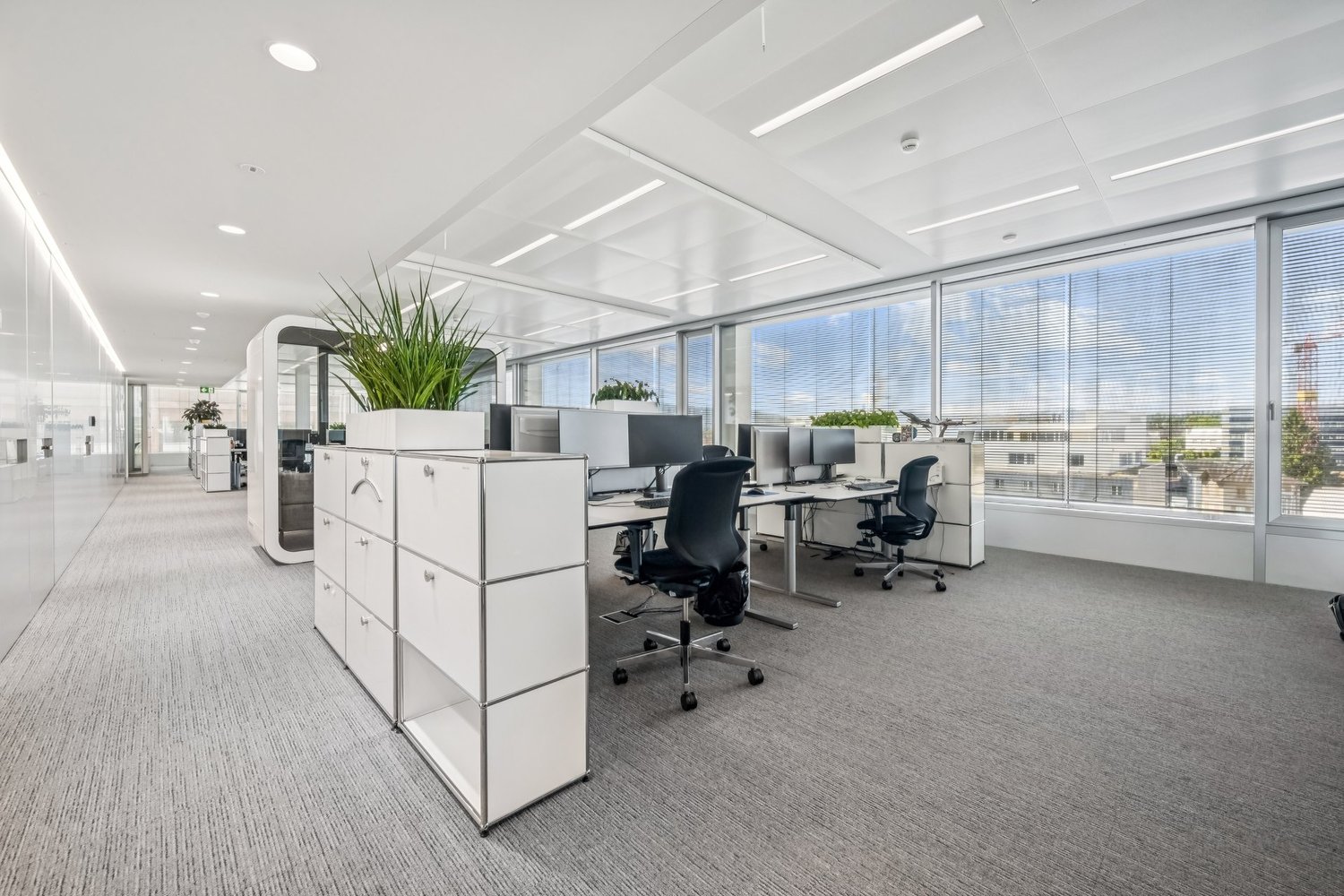 810m² office, photo 4 of 10
