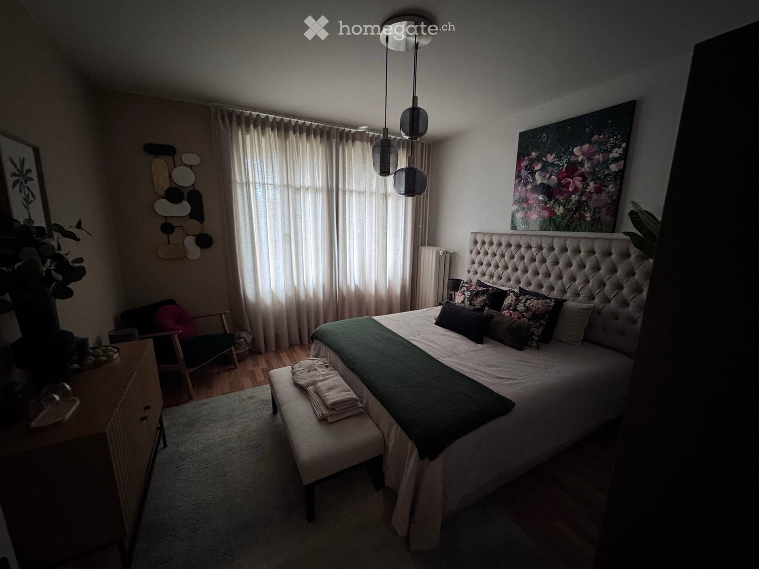 5 rooms apartment