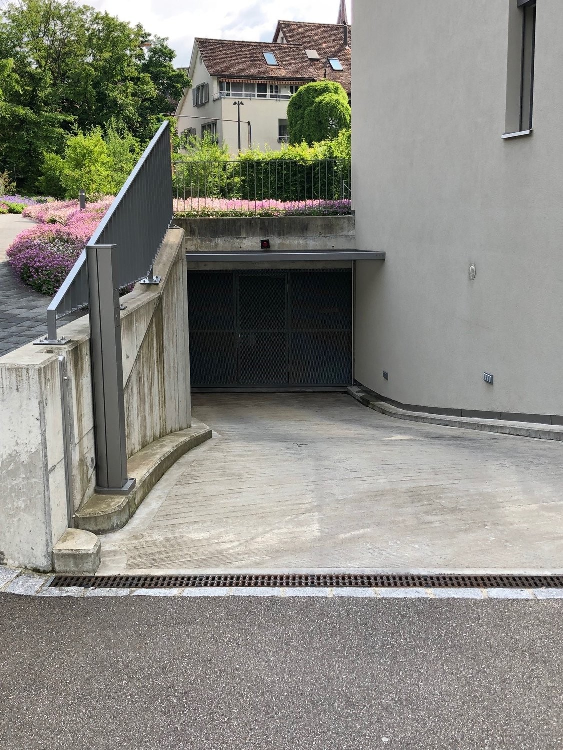 Underground slot