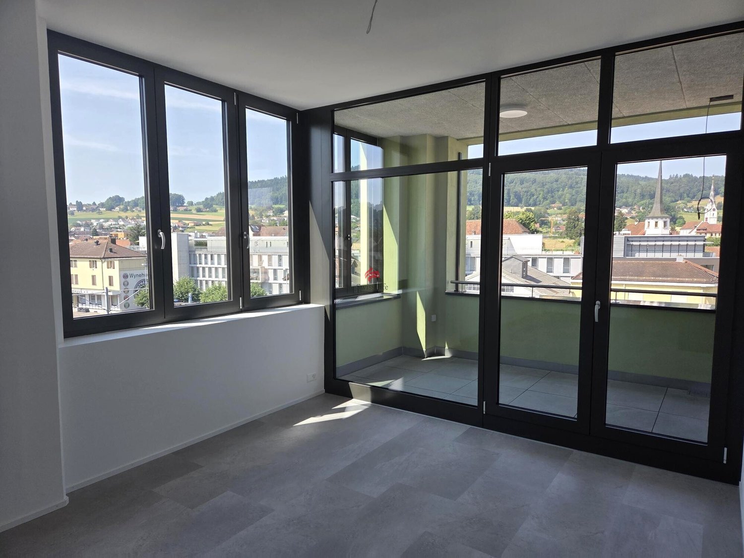 3 rooms apartment, photo 2 of 10