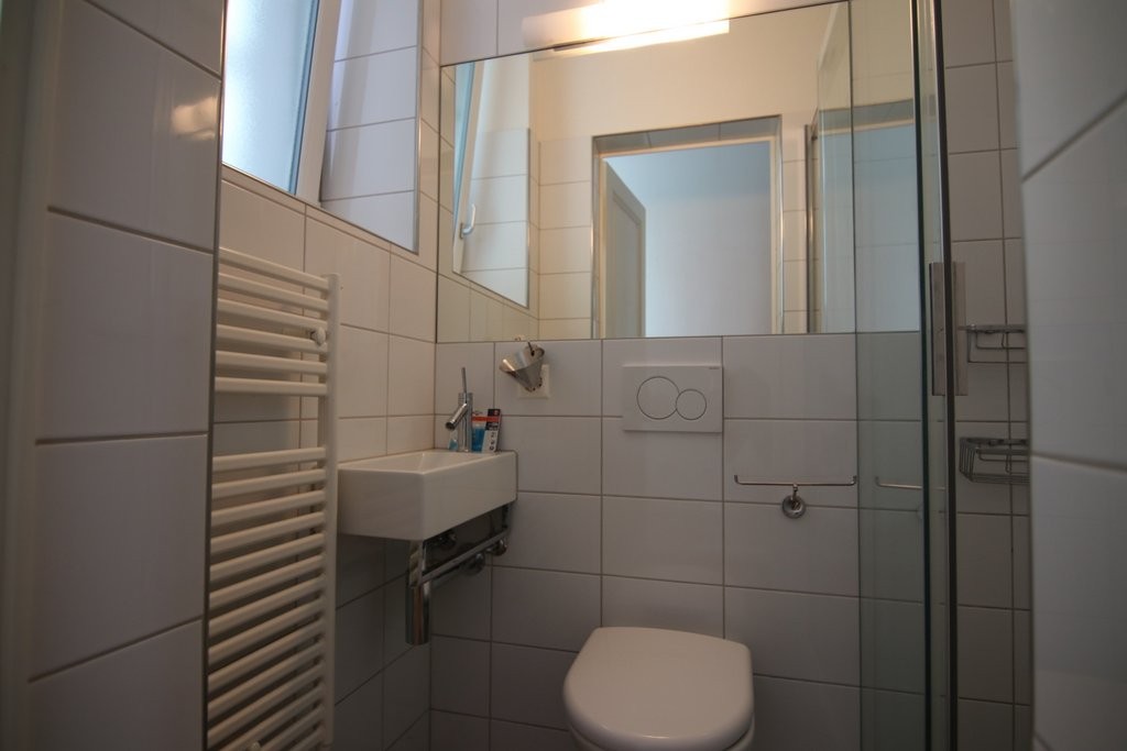 5 rooms apartment