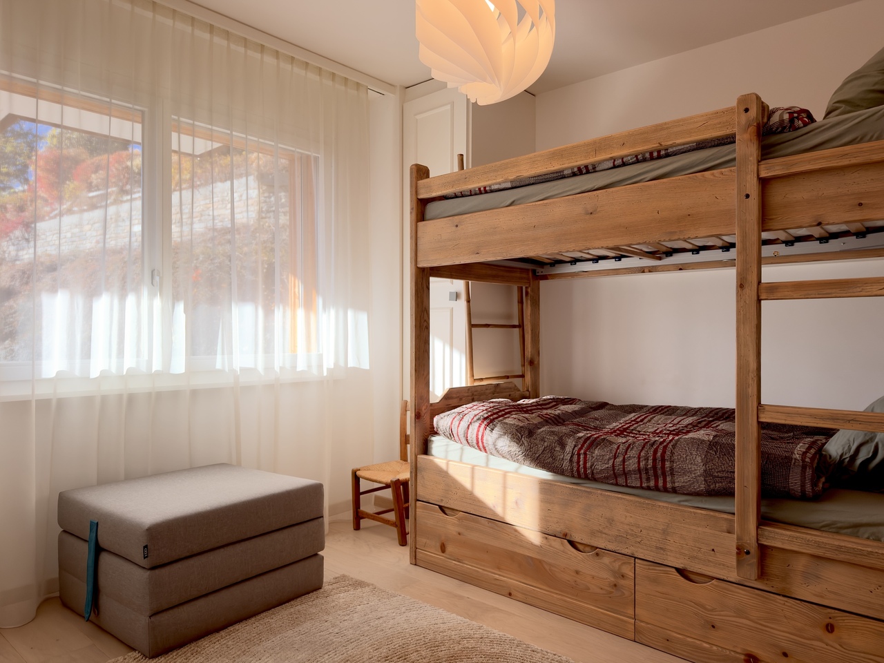 2 ½ Zimmer möblierte Wohnung