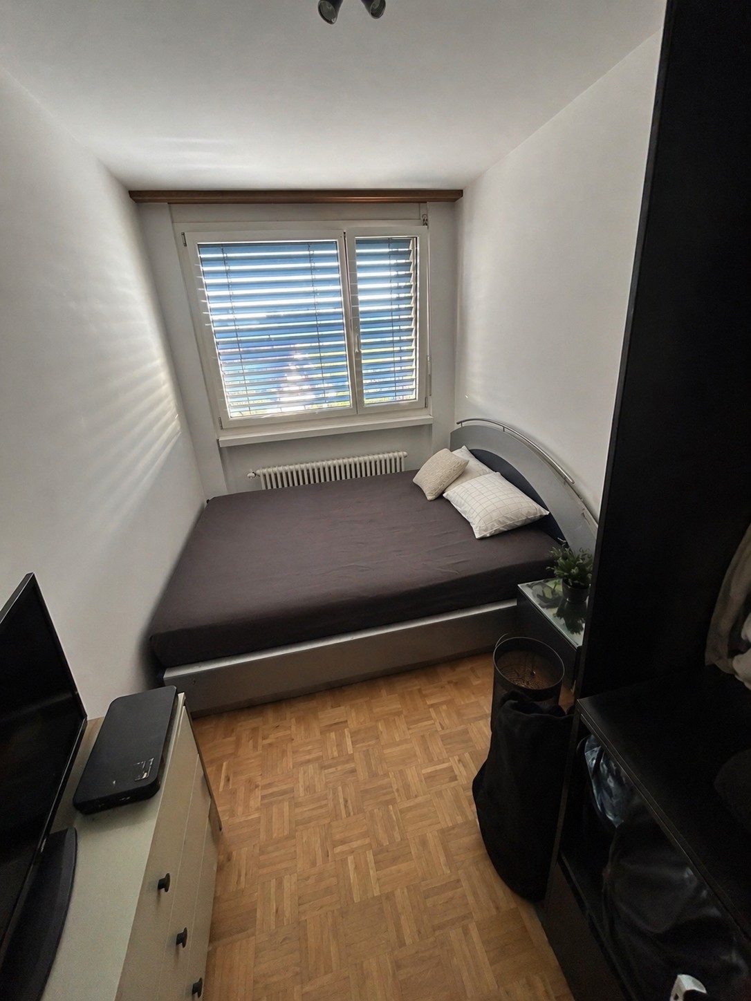 Chambre dans un appartement partagé