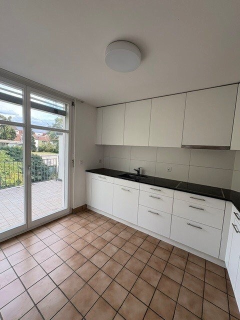 4 rooms apartment, photo 3 of 10