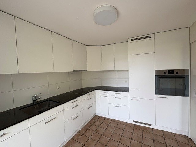 4 rooms apartment, photo 1 of 10