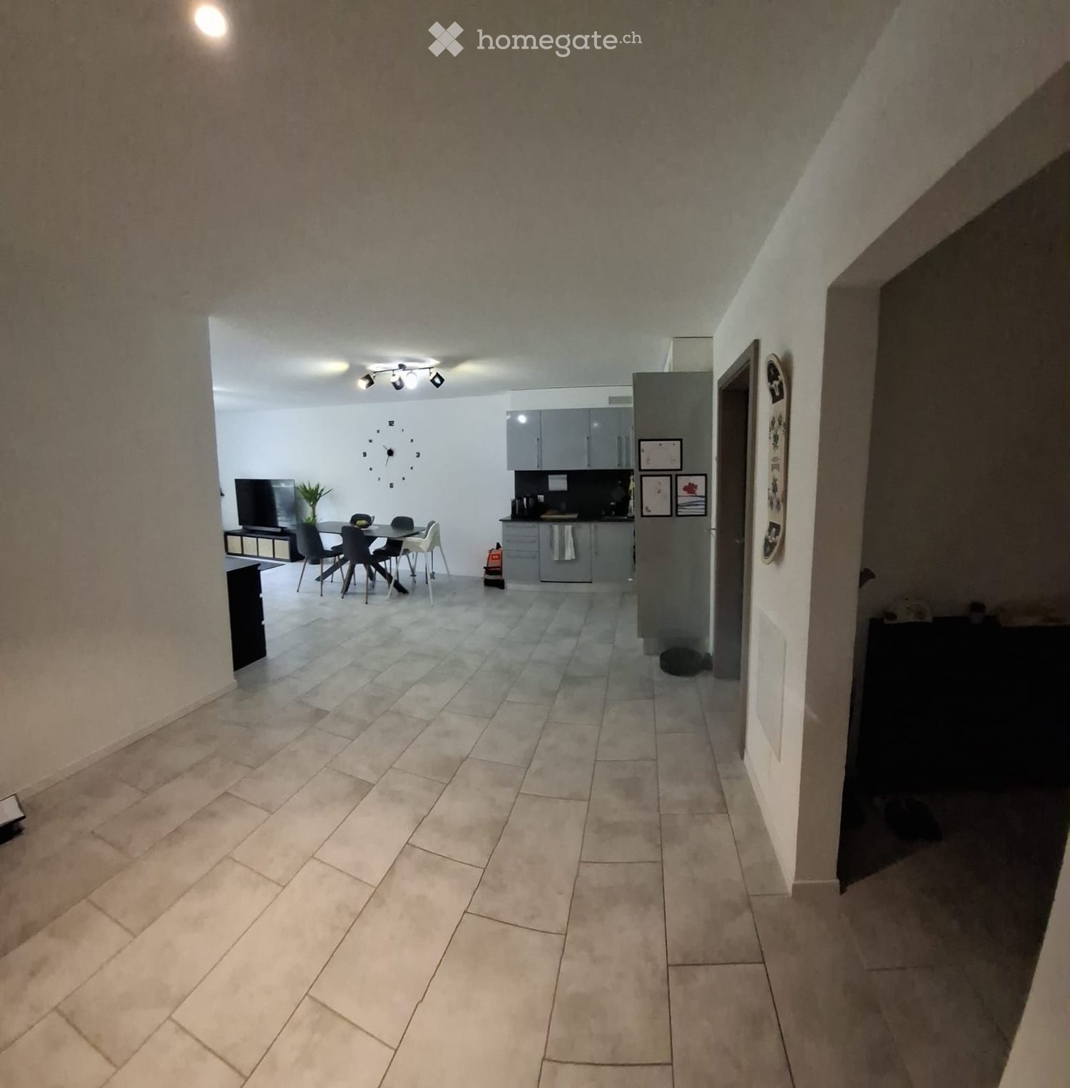 2 rooms apartment, photo 3 of 5