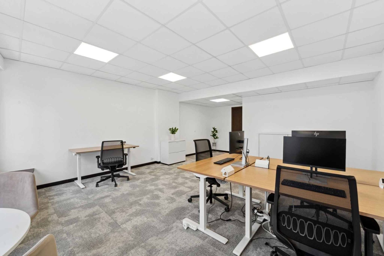 27m² office, photo 9 of 10