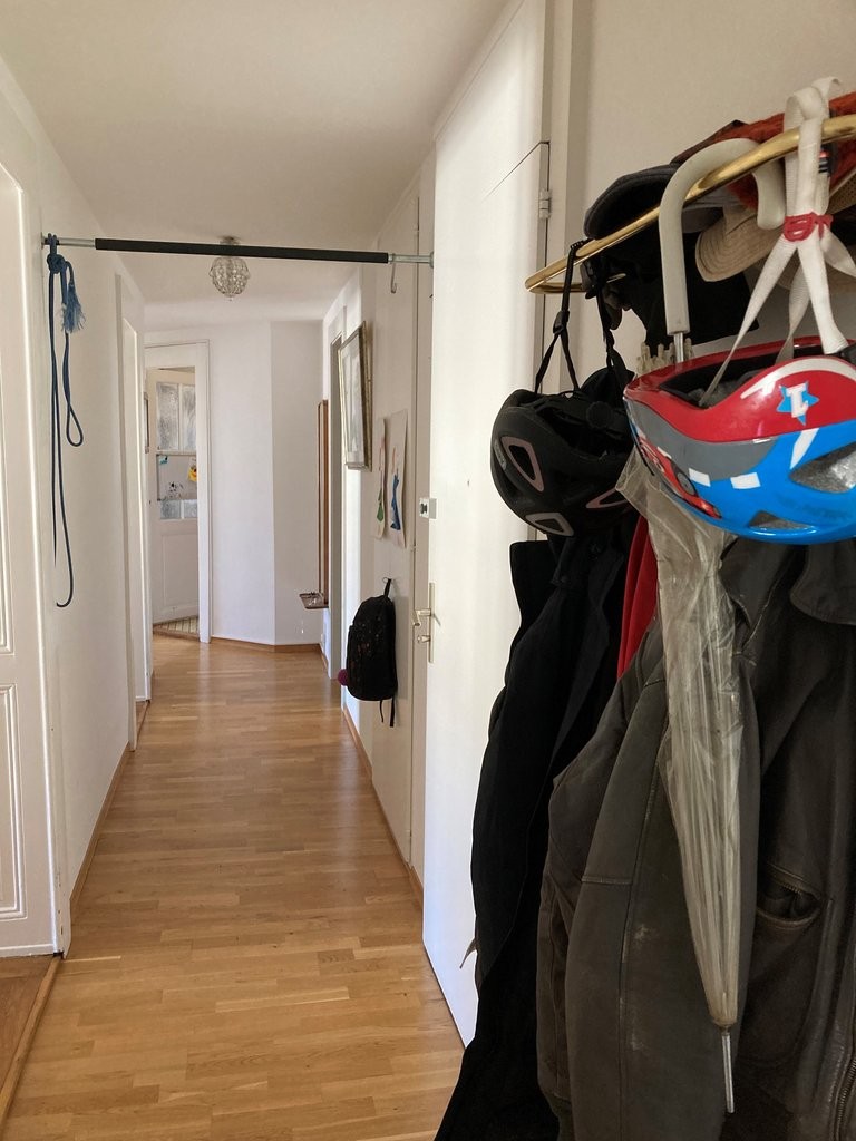 4 rooms apartment, photo 1 of 10