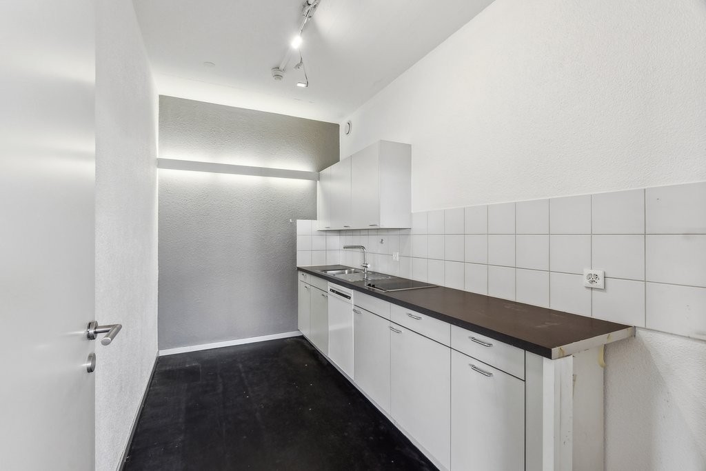 423m² office, photo 8 of 10