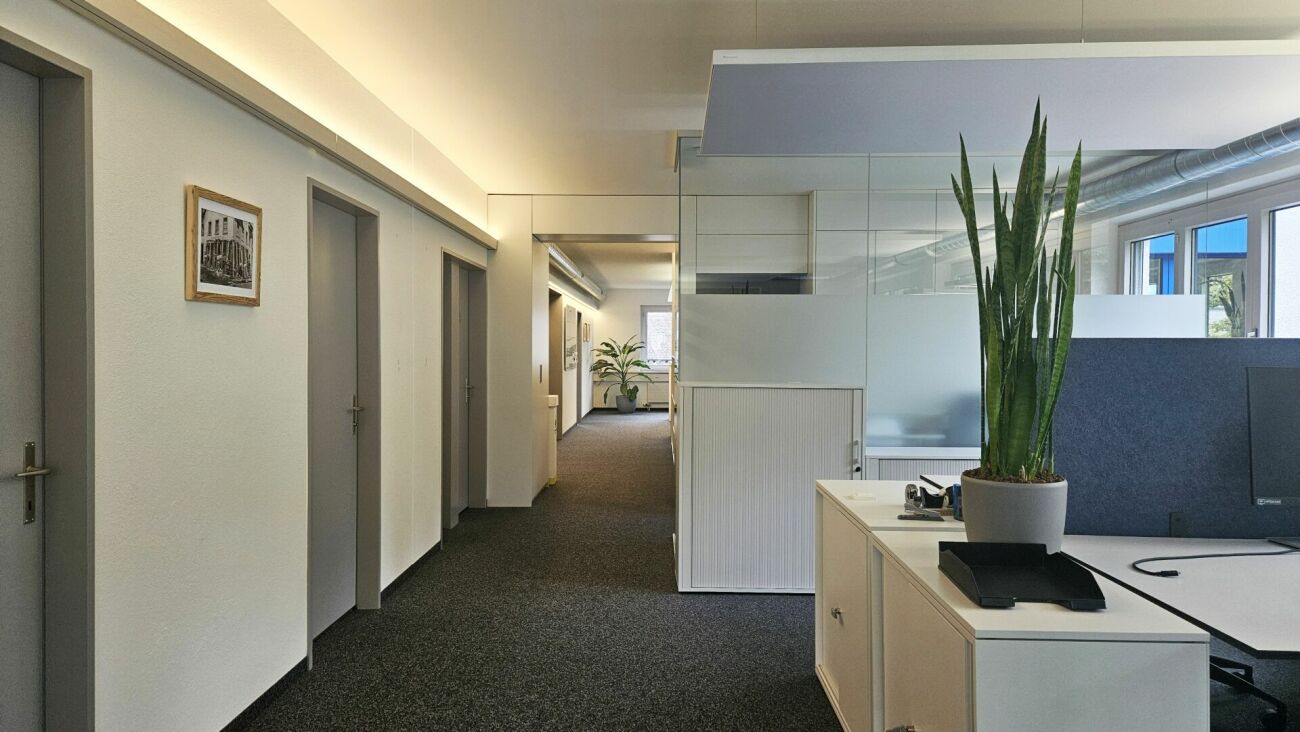190m² commercial