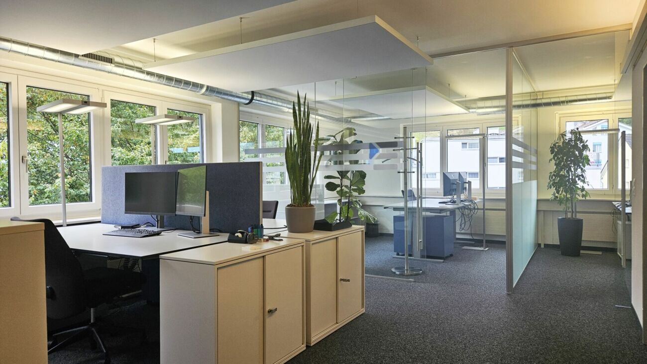 190m² commercial
