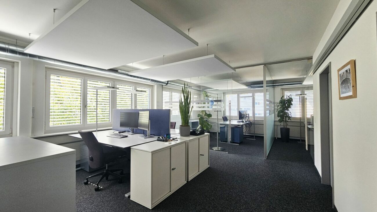 190m² commercial