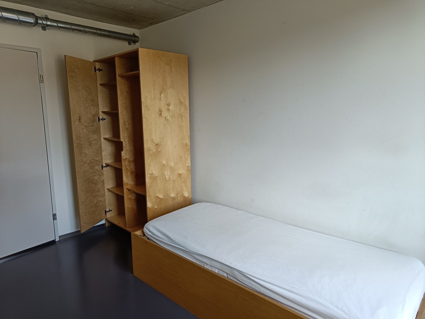Room in a shared flat, Foto 3 von 10