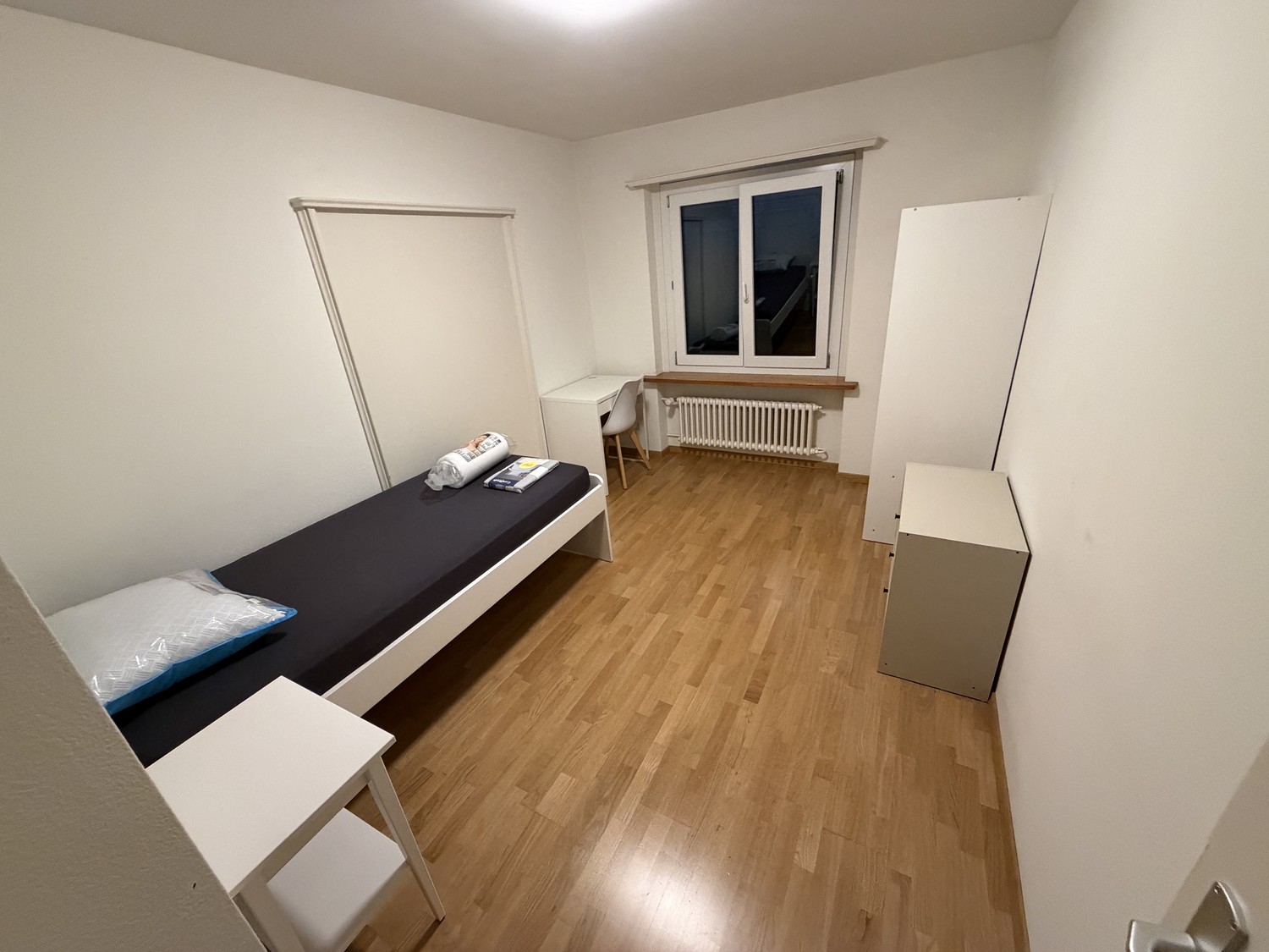 Room in a shared flat, Foto 1 von 4