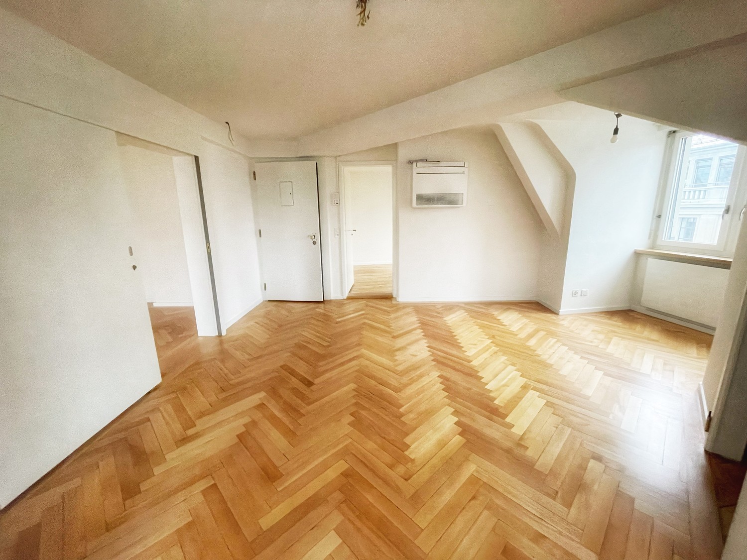 58m² office, photo 3 of 10