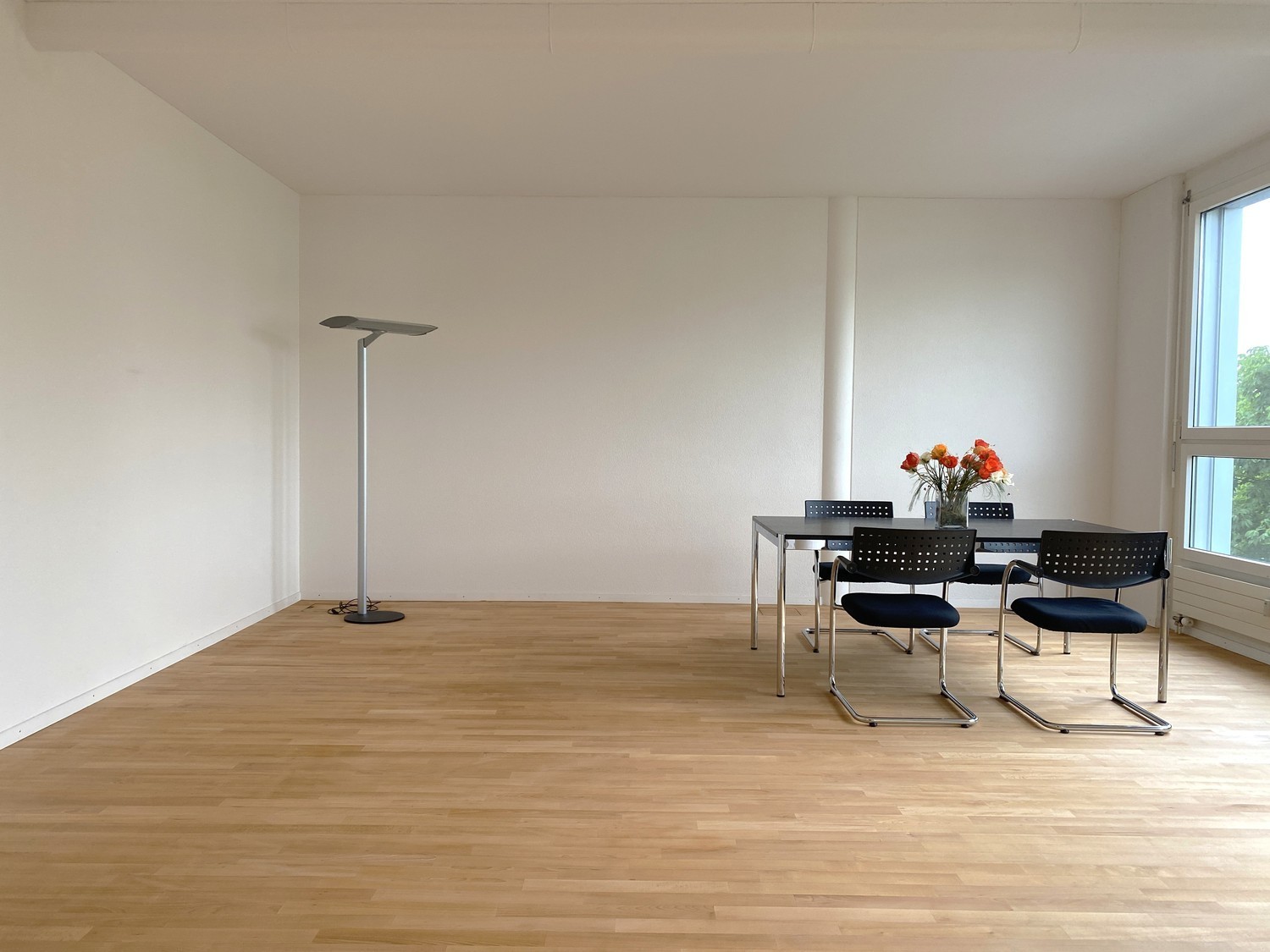 36m² office, photo 1 of 7
