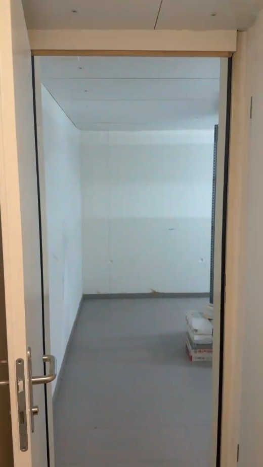 16-16m² commerciale