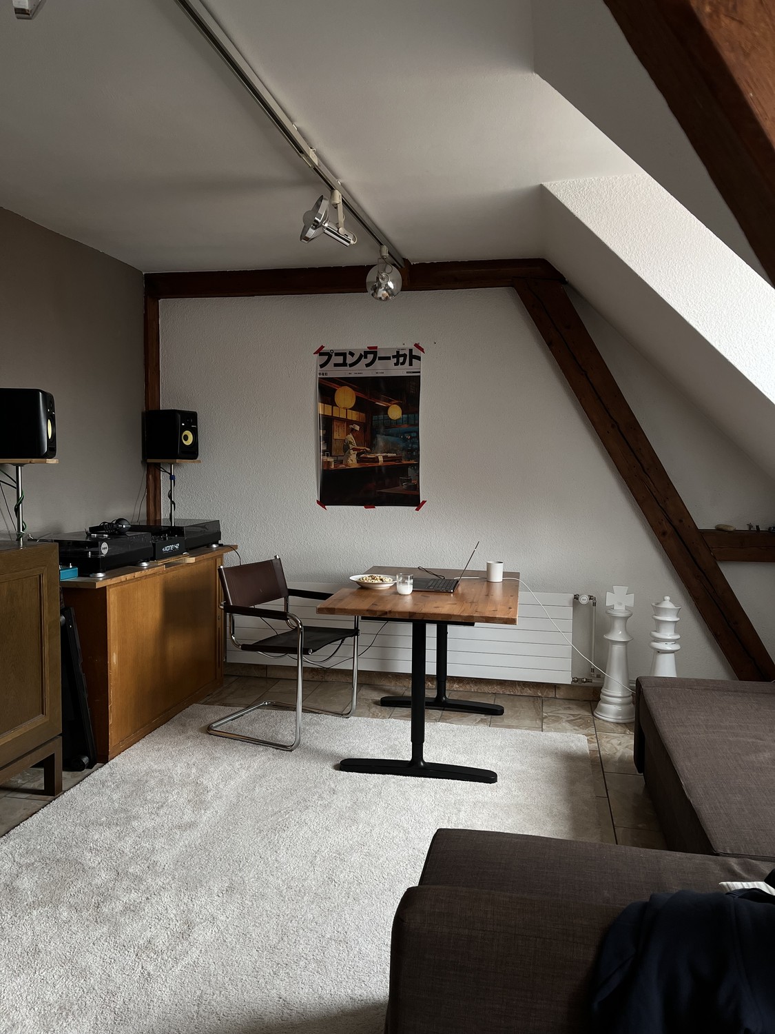 2 rooms apartment, photo 1 of 10