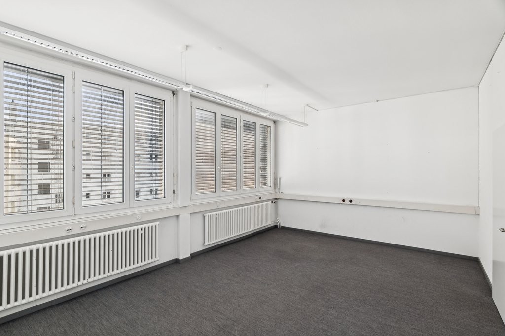 251m² office, photo 6 of 10