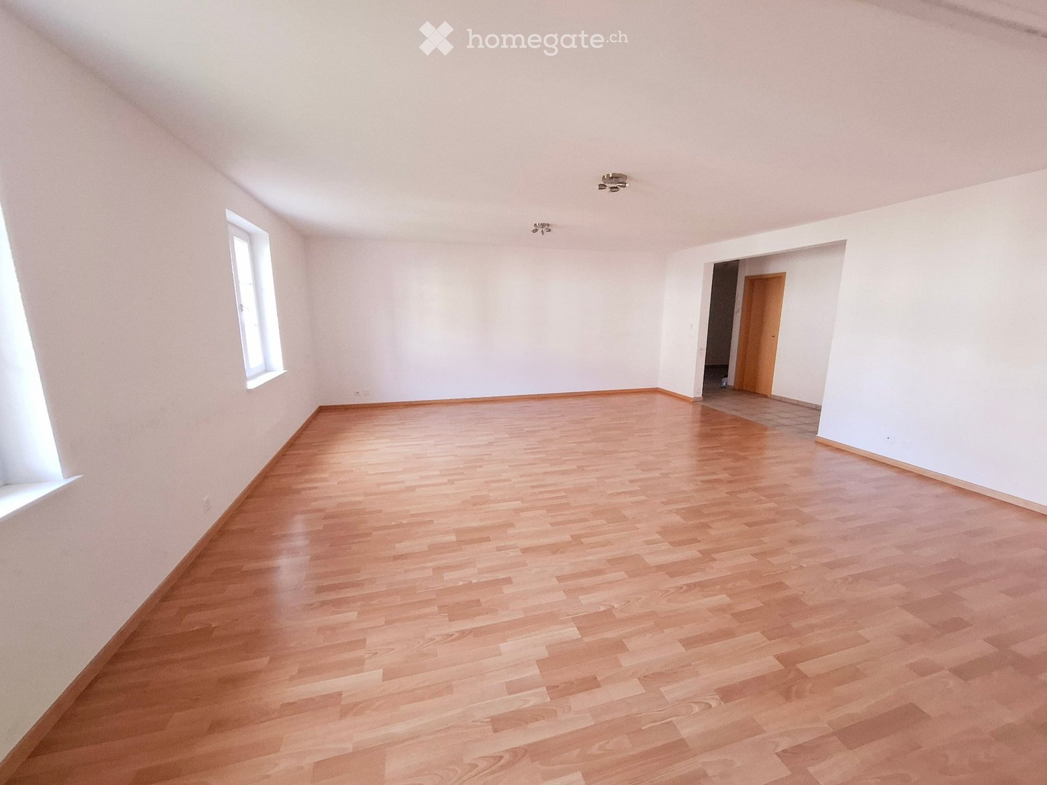 5 rooms apartment, photo 1 of 5