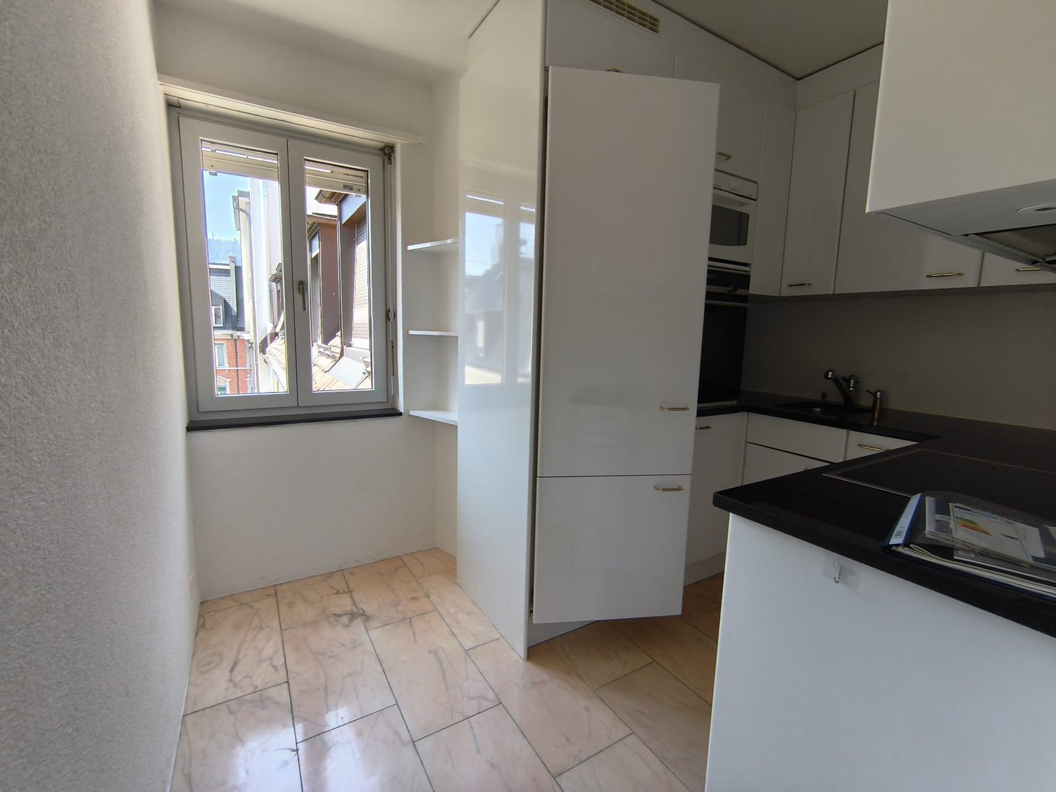 3 rooms apartment, photo 3 of 10