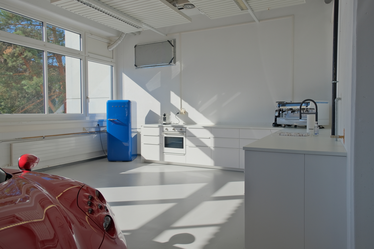 1390m² industrial object
