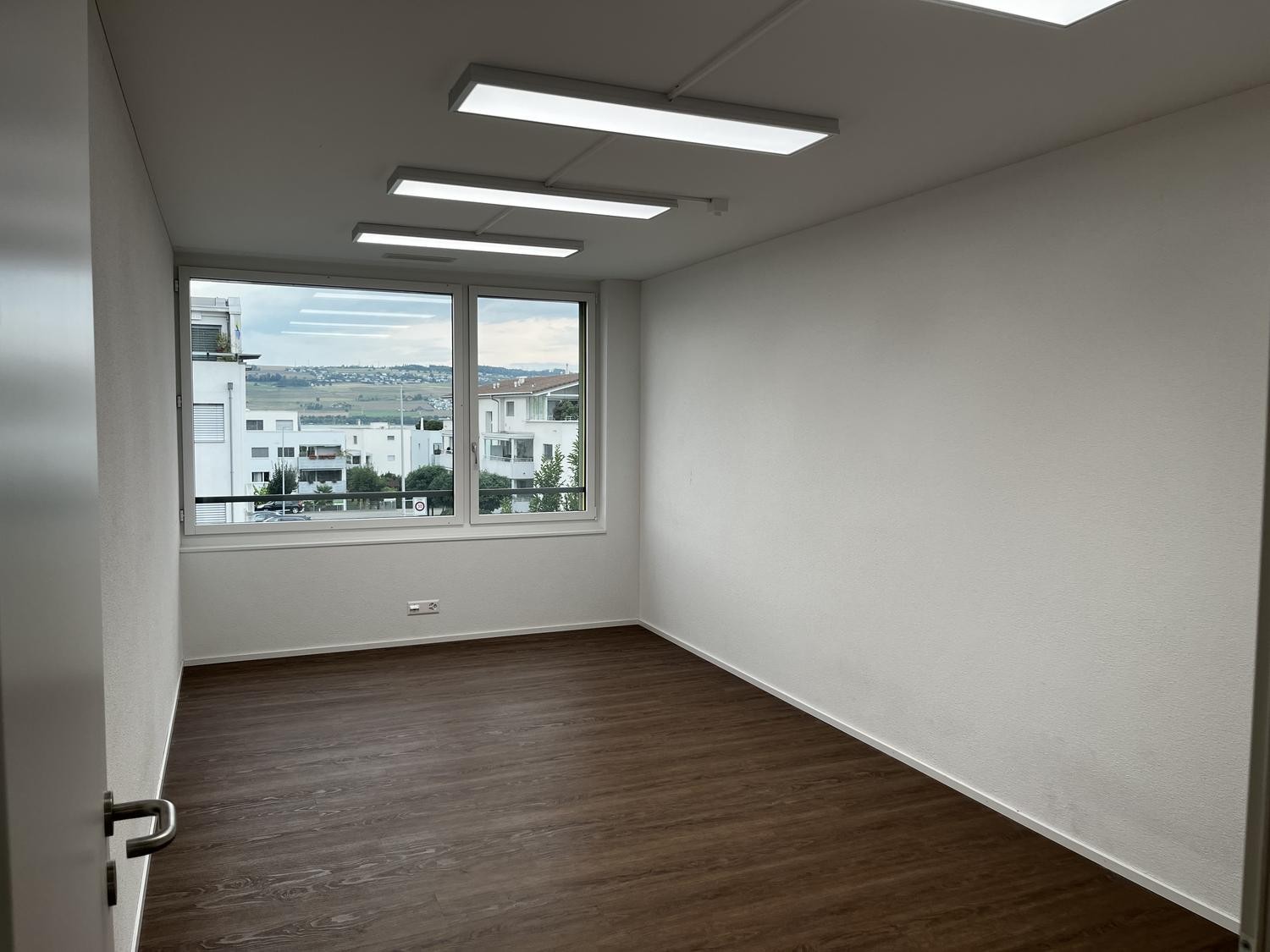 139m² office, photo 5 of 10