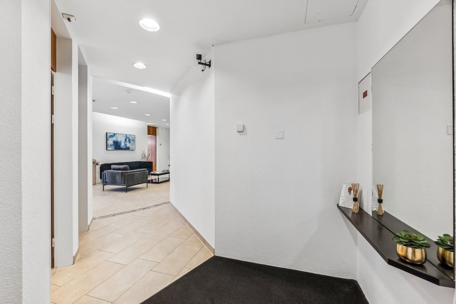 157m² bureau, photo 2 sur 10