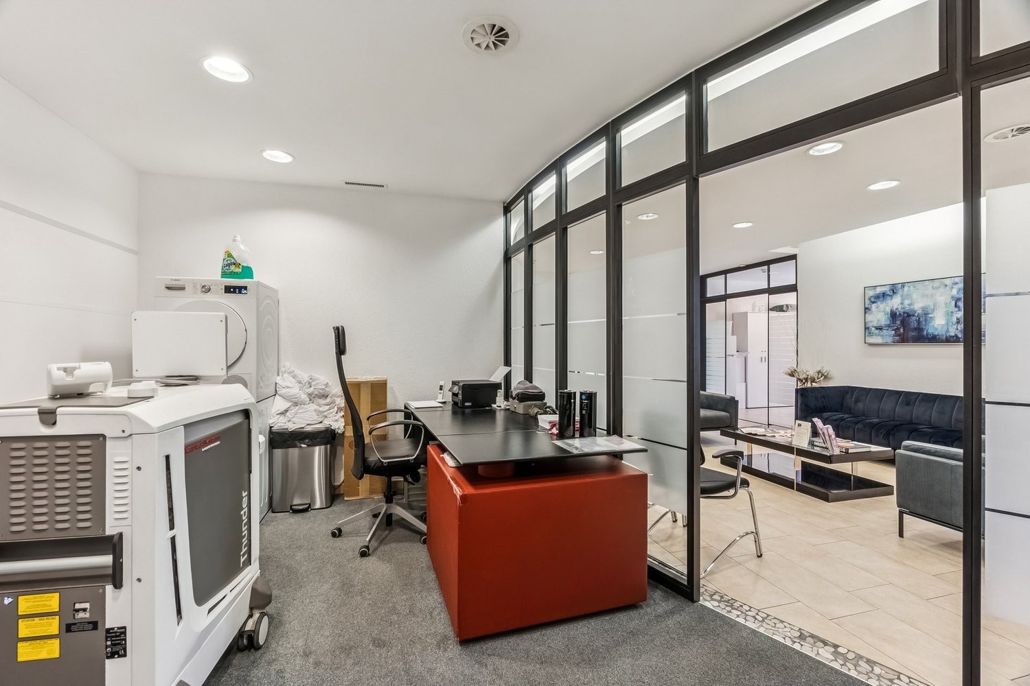 157m² bureau, photo 5 sur 10