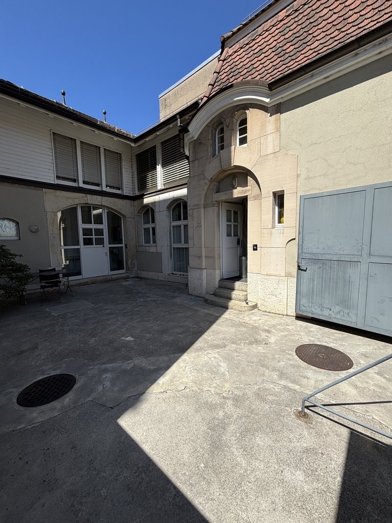 55m² commercial, photo 1 of 8