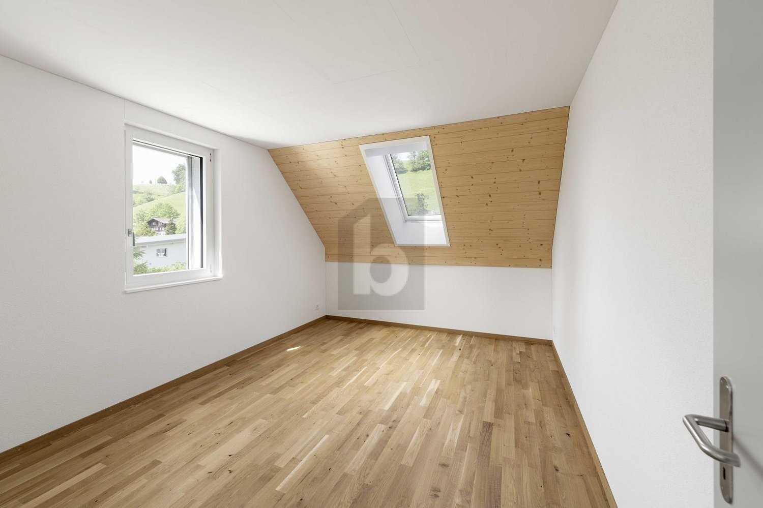 5 ½ rooms roof flat, photo 4 of 4