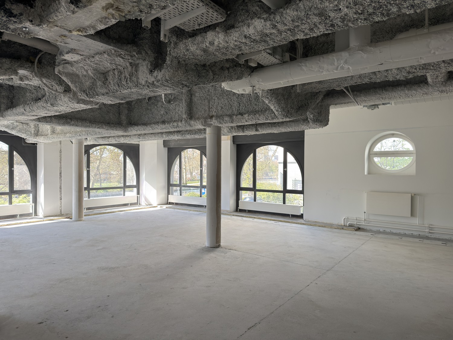 354m² commercial, photo 5 of 7