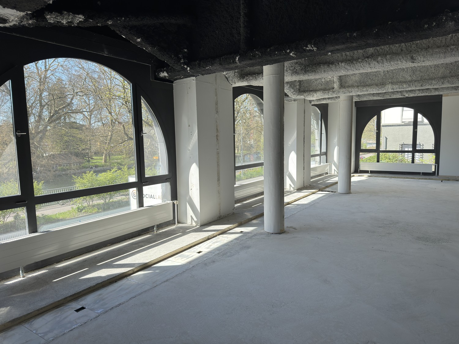 354m² commercial, photo 6 of 7