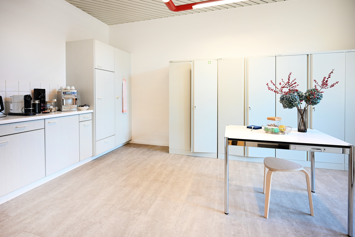 215m² ufficio, foto 7 di 9