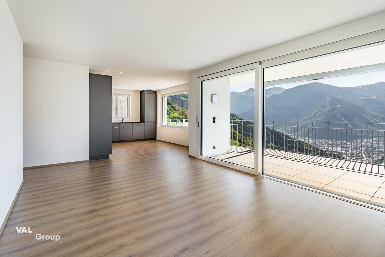 5 ½ rooms apartment, photo 1 of 10
