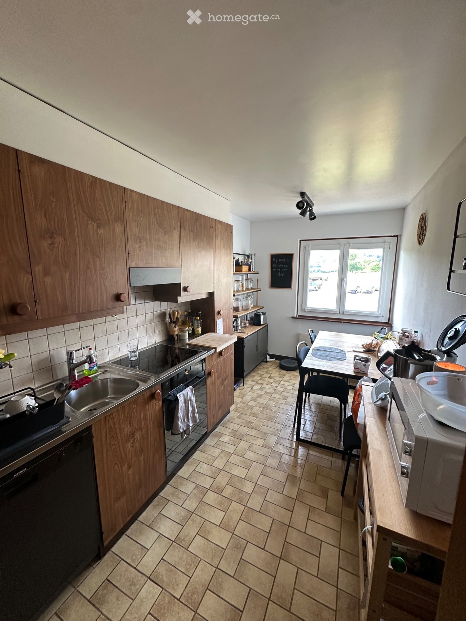 4 rooms apartment, photo 2 of 5