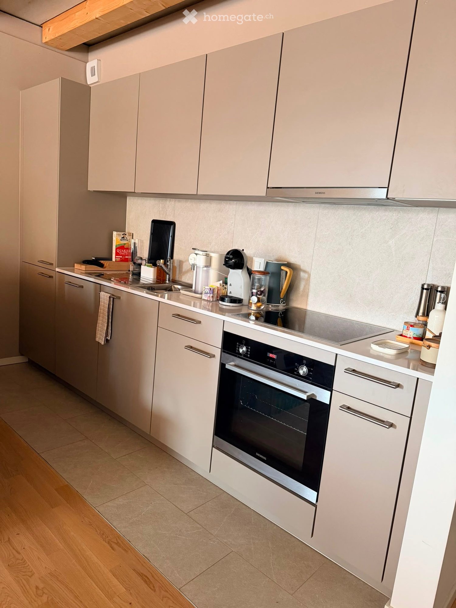 4 room apartment, photo 1 of 5