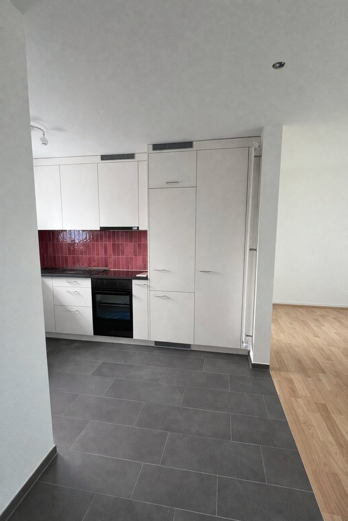 3 rooms apartment, photo 2 of 6