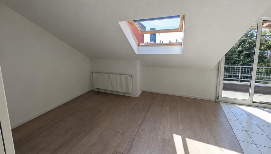 4 rooms apartment, photo 6 of 9