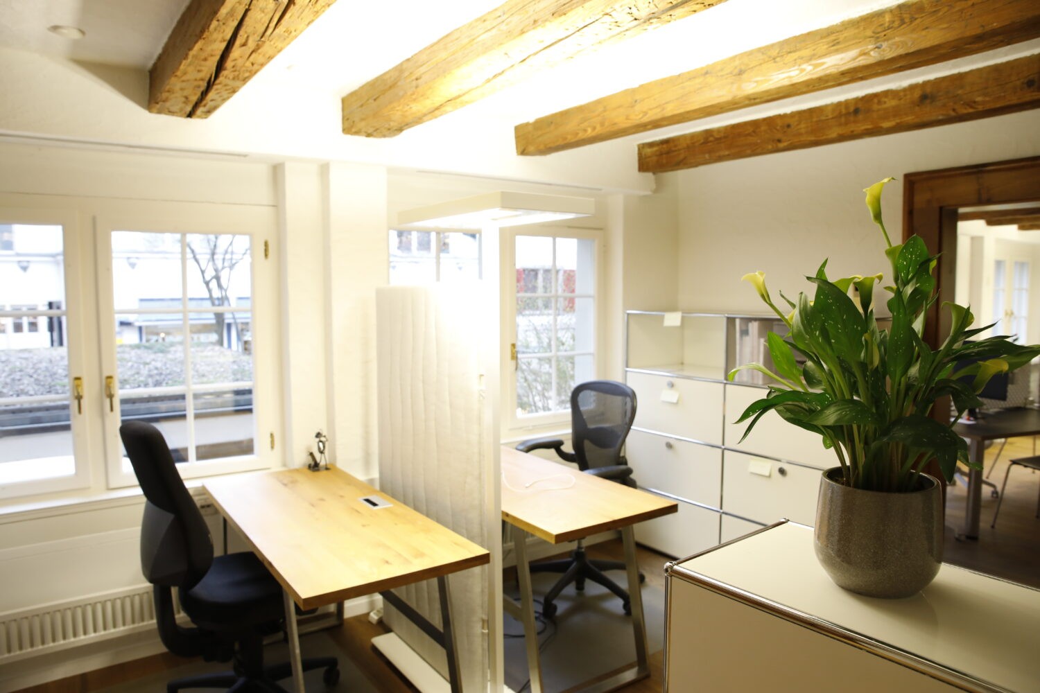 Office, photo 9 of 10