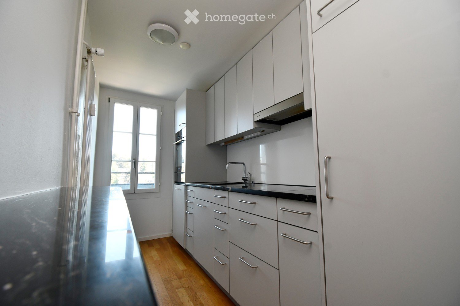 4 rooms apartment, photo 1 of 6