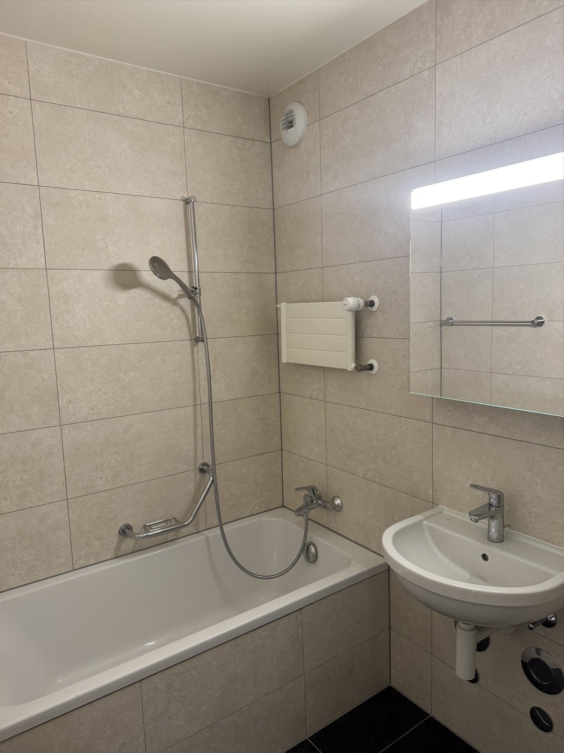 2 rooms apartment