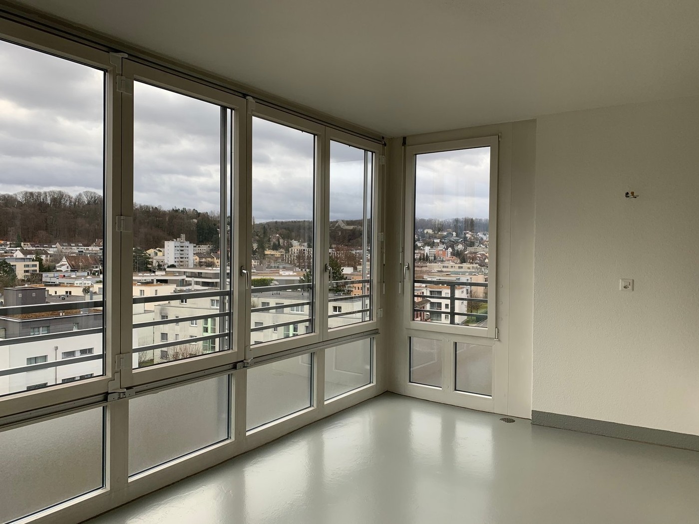 4 rooms apartment, photo 3 sur 8