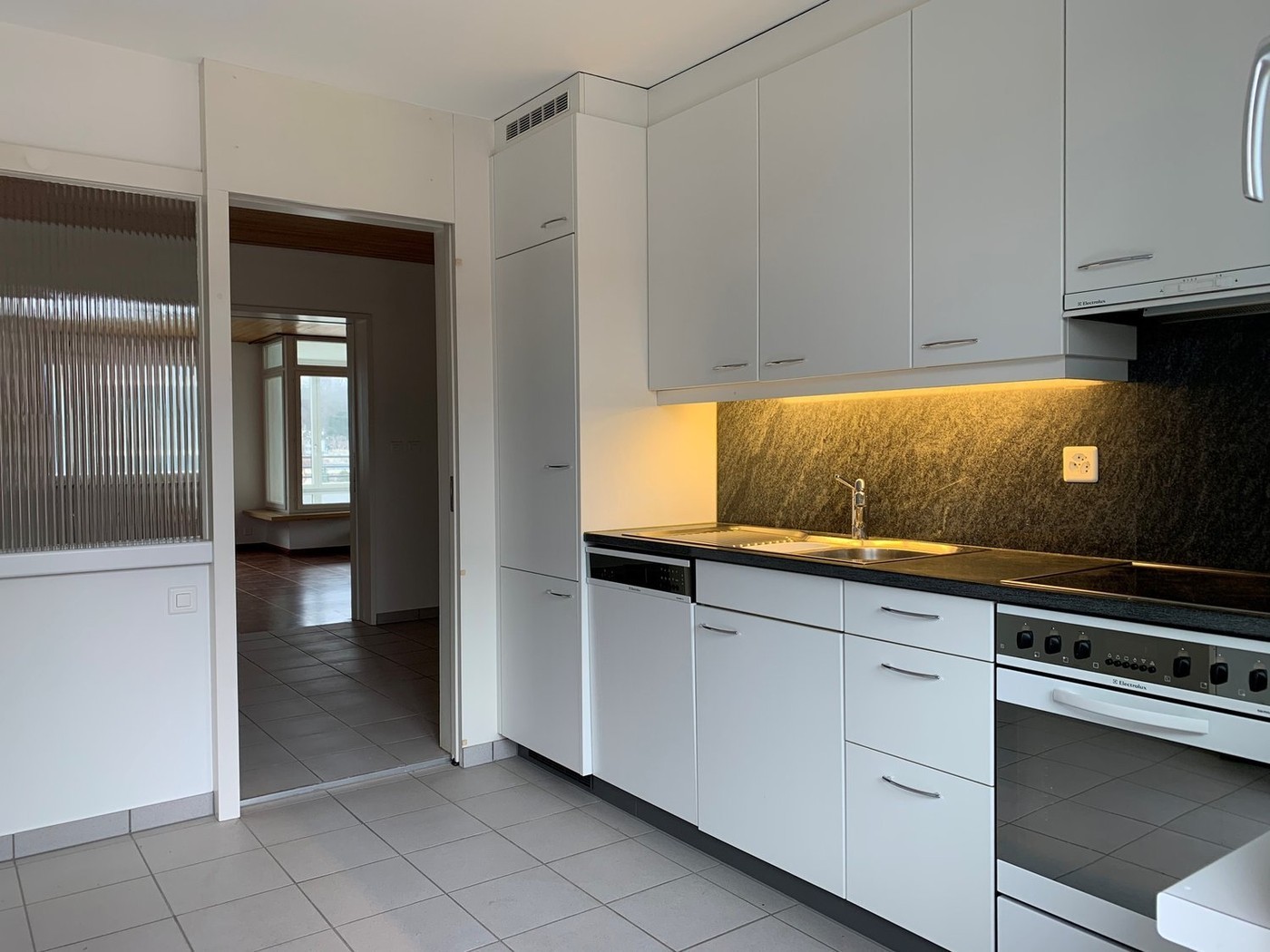 4 rooms apartment, photo 4 sur 8