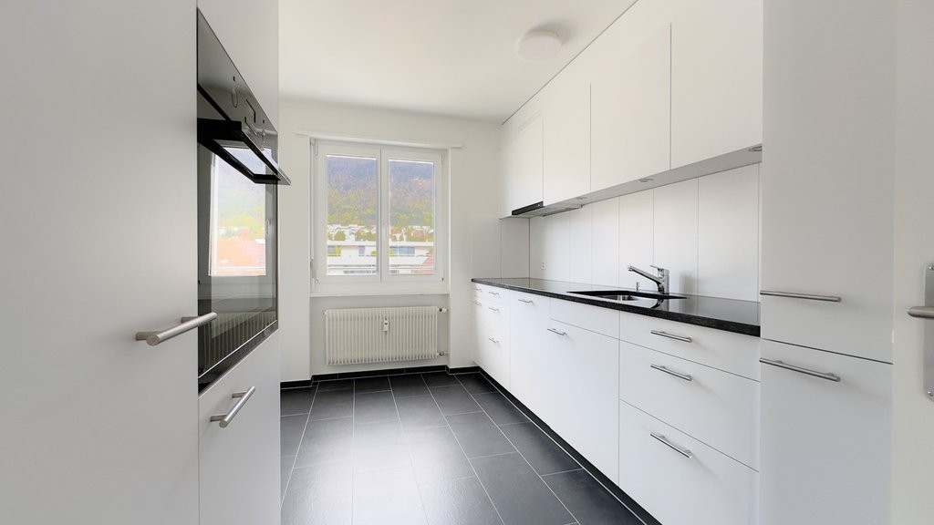 4 rooms apartment, photo 2 of 10