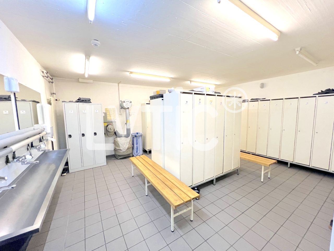 3600m² Industrieobjekt