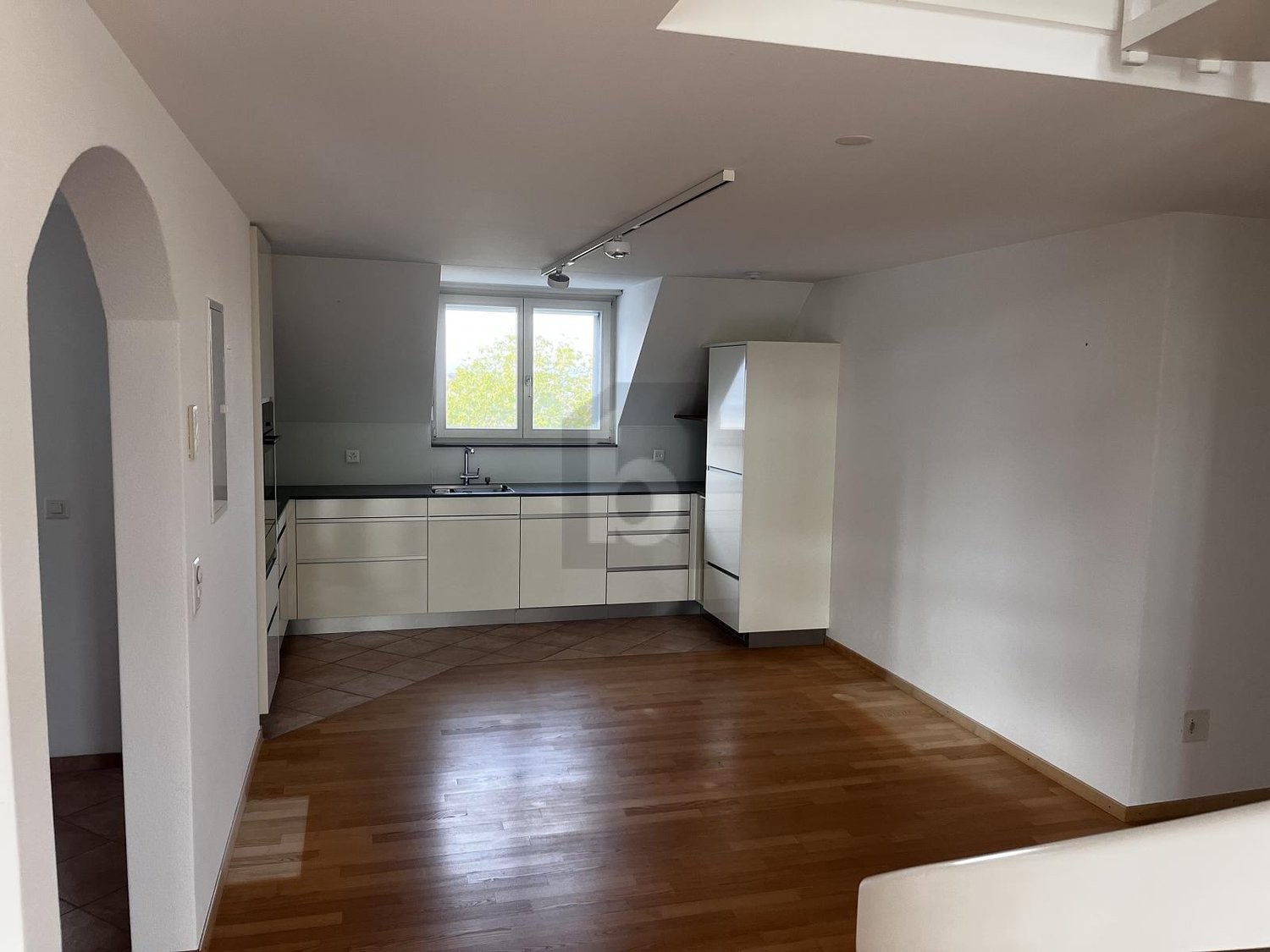 4 ½ rooms duplex, photo 3 of 4